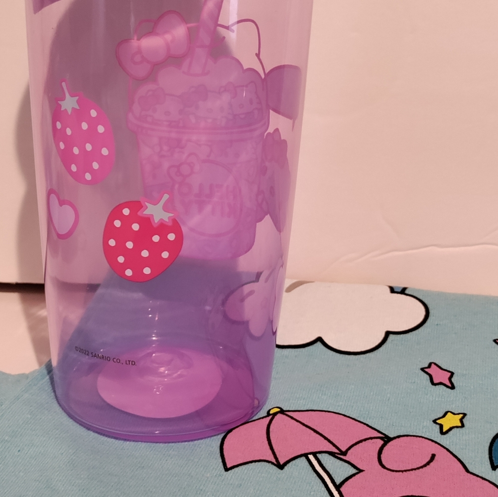 Hello Kitty Shirt & bottle bundle